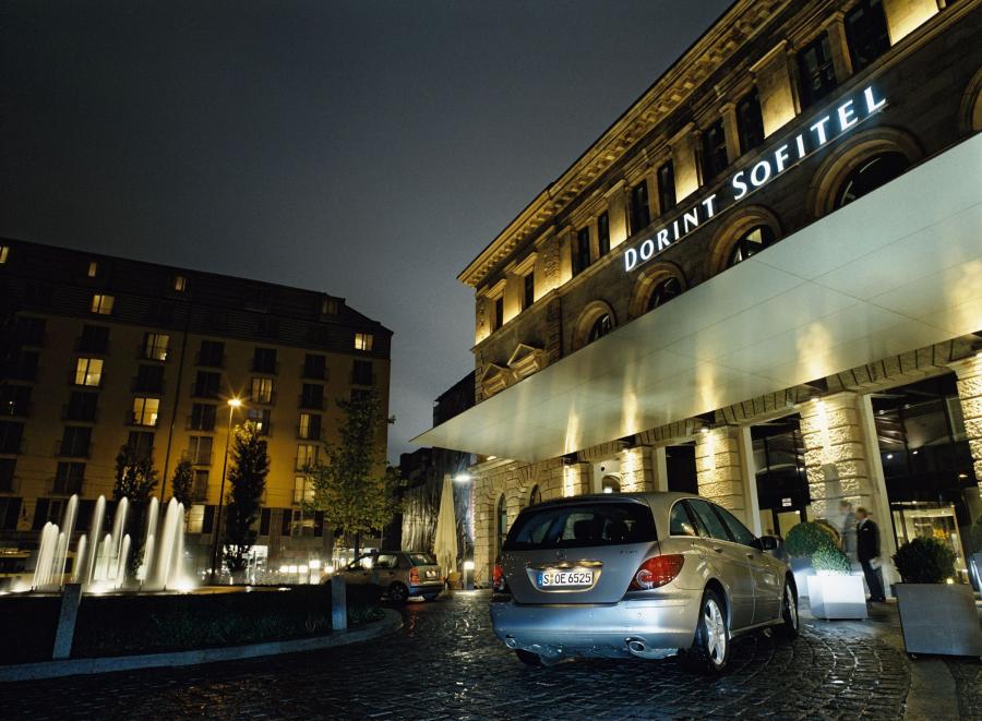  Mercedes-Benz R-Class 2006 года  (фото 130 из 331)